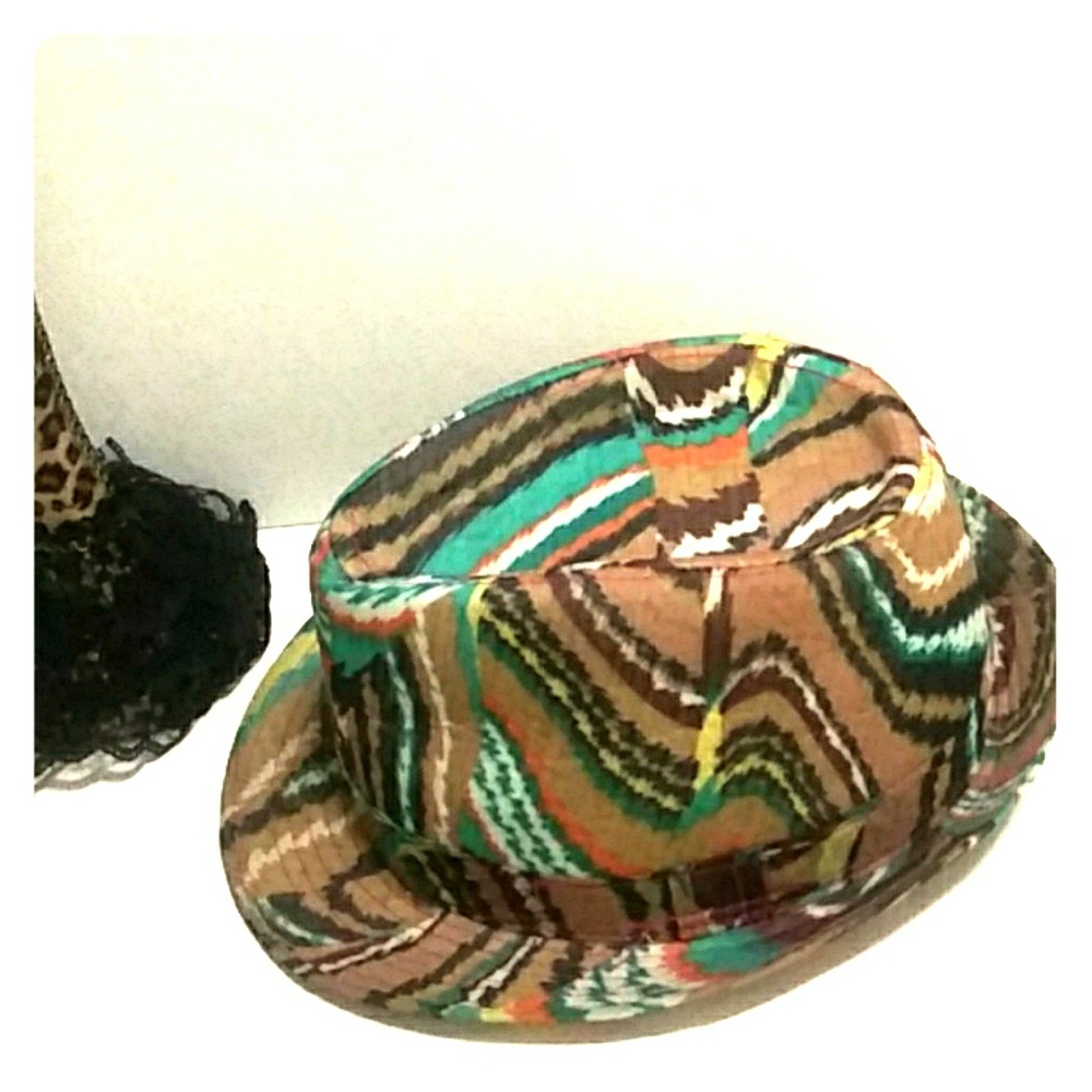 Dazzling color Hat